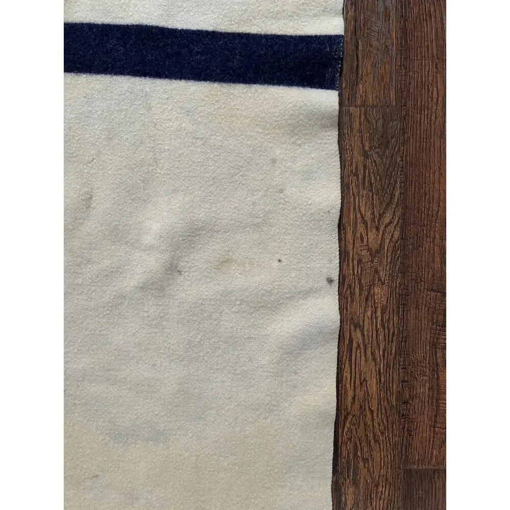 Vintage Militaria - Naval Military Issue Wool Blanket – WWII US Navy Blue Stripe